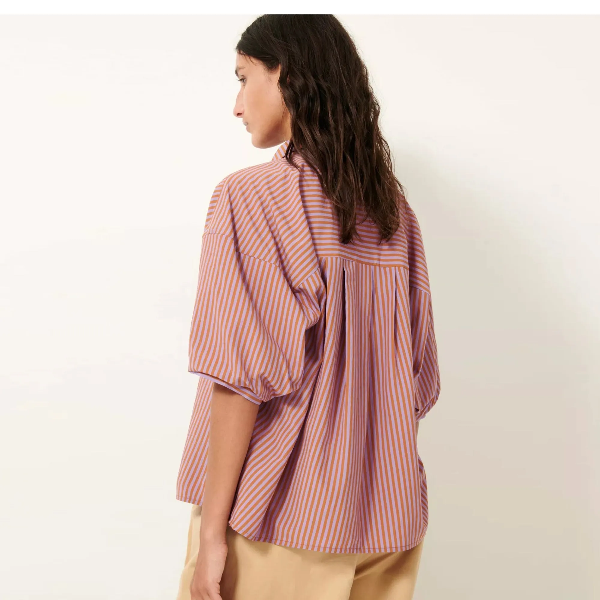 Florentina Balloon Sleeves Shirt (Terraviola)
